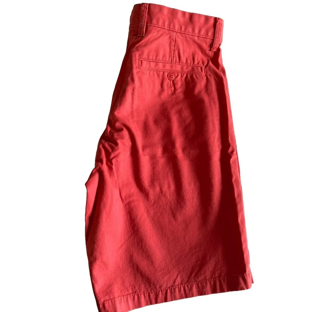 Gap Classic Gap Khakis Men’s Shorts Red NWOTS Cotton New Excellent Condition